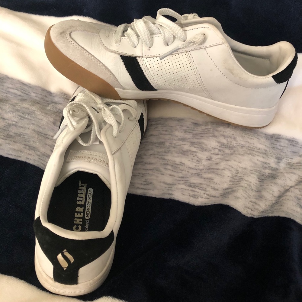 Women’s Skechers